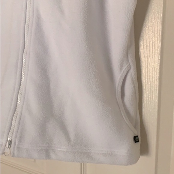 EXPRESS FLEECE VEST - Picture 3 of 8